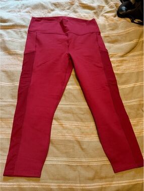 Fabletics Mila High-Waisted Pocket Capri Leggings XL New with Tags